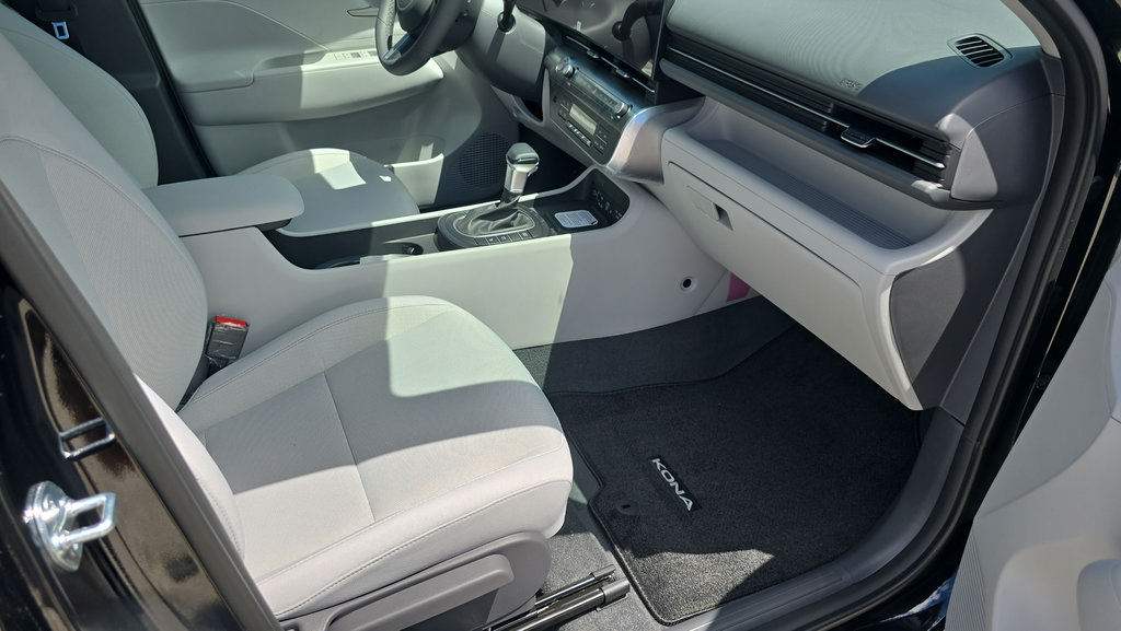 New 2026 Hyundai Kona SEL Sport AWD/4WD image 11