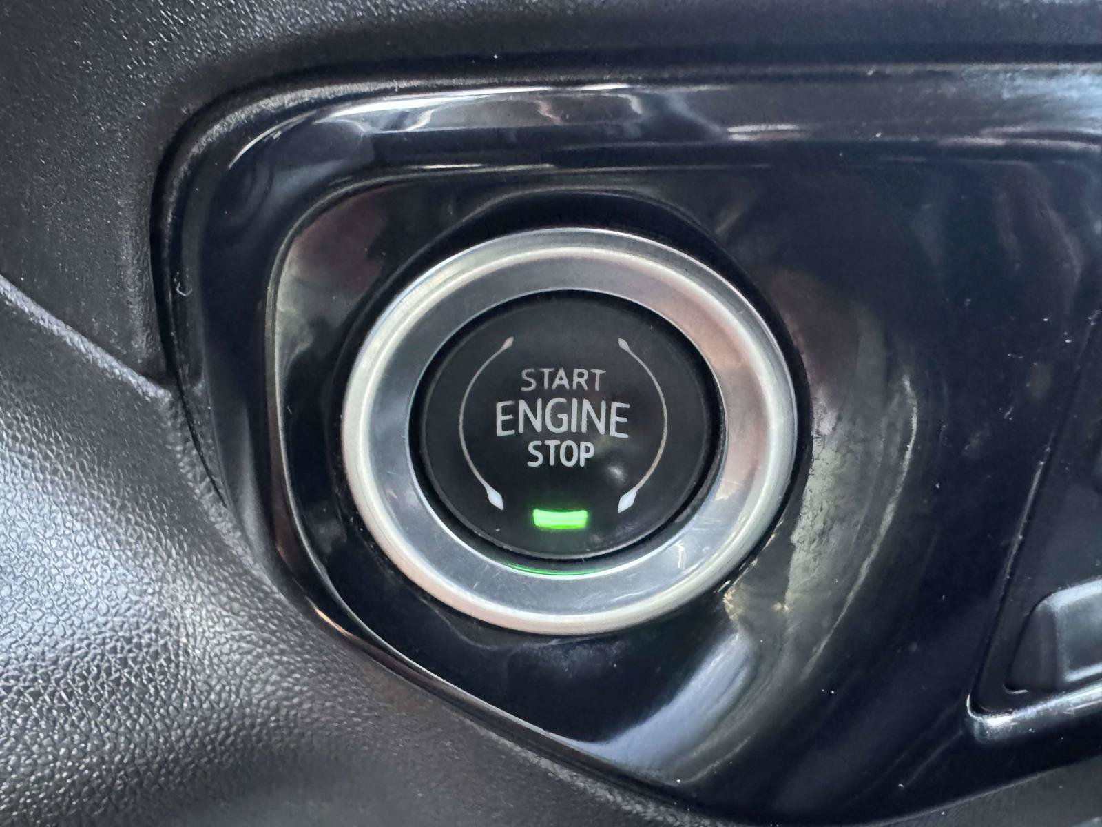 Used 2024 GMC Sierra 3500 SLE w/ SLE Value Package AWD/4WD image 32