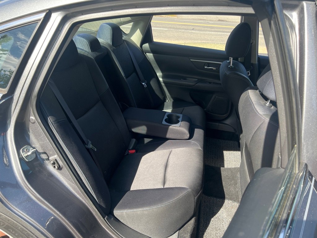 Used 2016 Nissan Altima 2.5 SR image 16