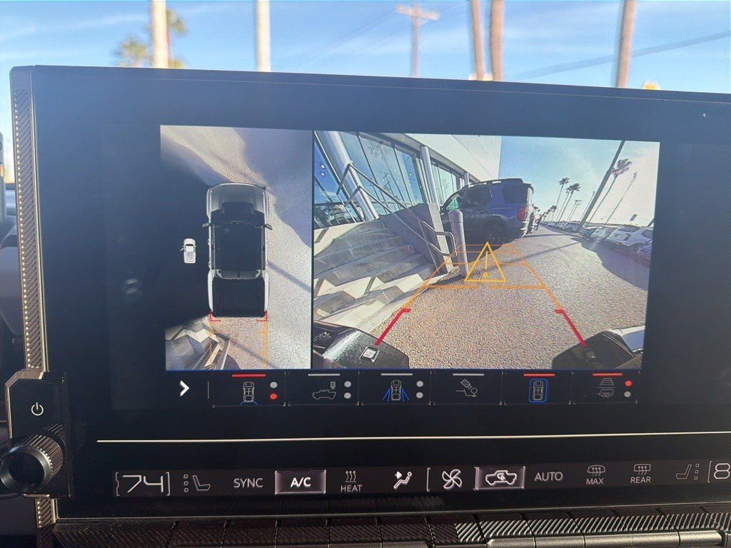 Used 2025 GMC Hummer EV 2X w/ LPO, Sport Package image 10