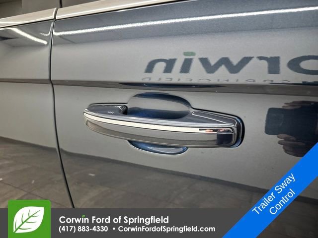 Used 2024 Lincoln Navigator Reserve image 9