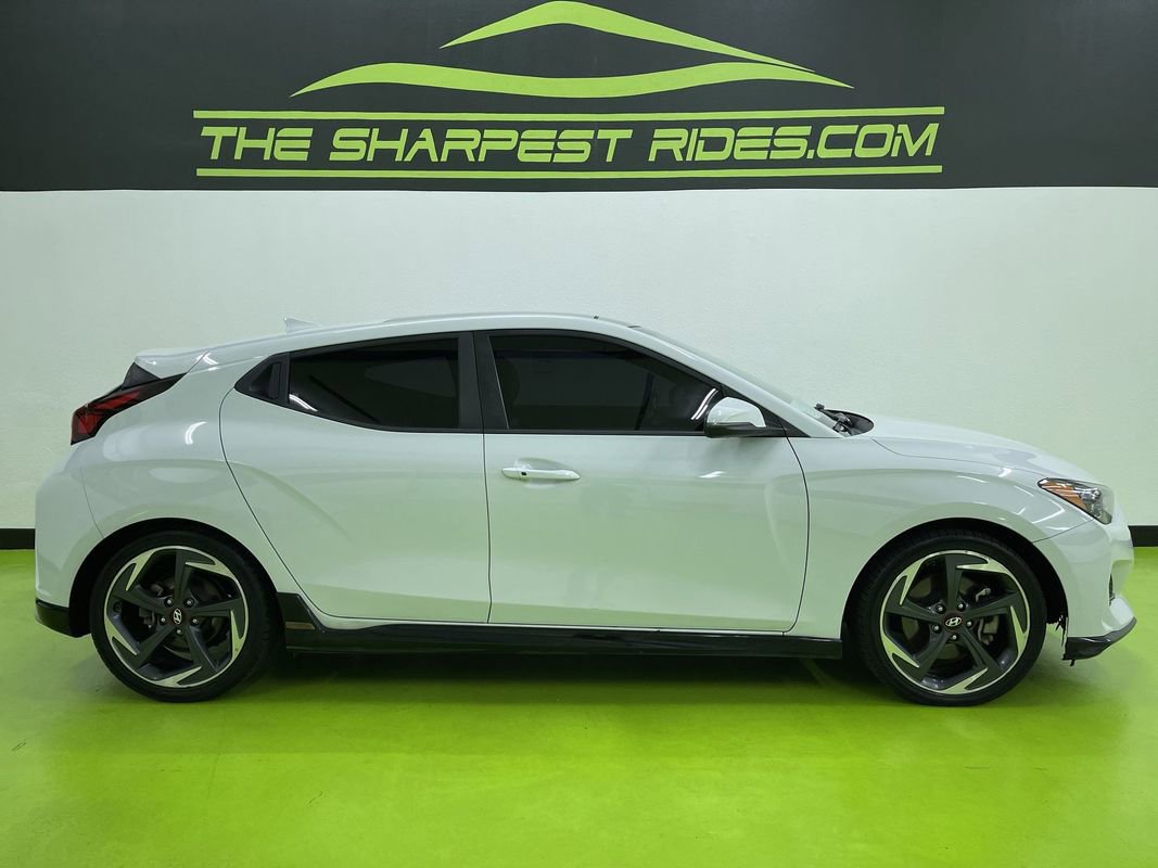 Used 2020 Hyundai Veloster Turbo image 11