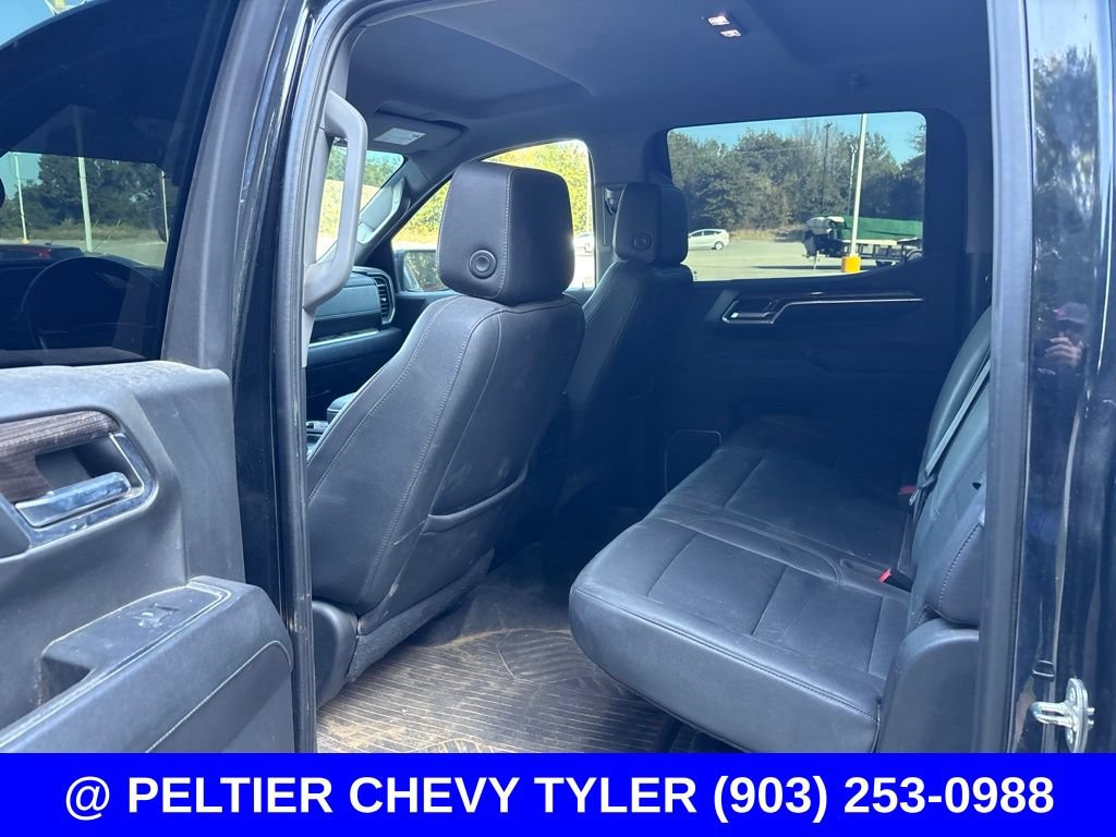 Used 2023 Chevrolet Silverado 1500 LT Trail Boss w/ LT Trail Boss Premium Package AWD/4WD image 22