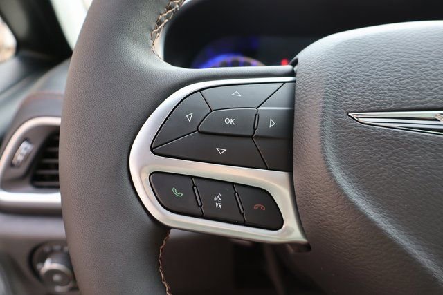 New 2026 Chrysler Pacifica Pinnacle AWD/4WD image 16