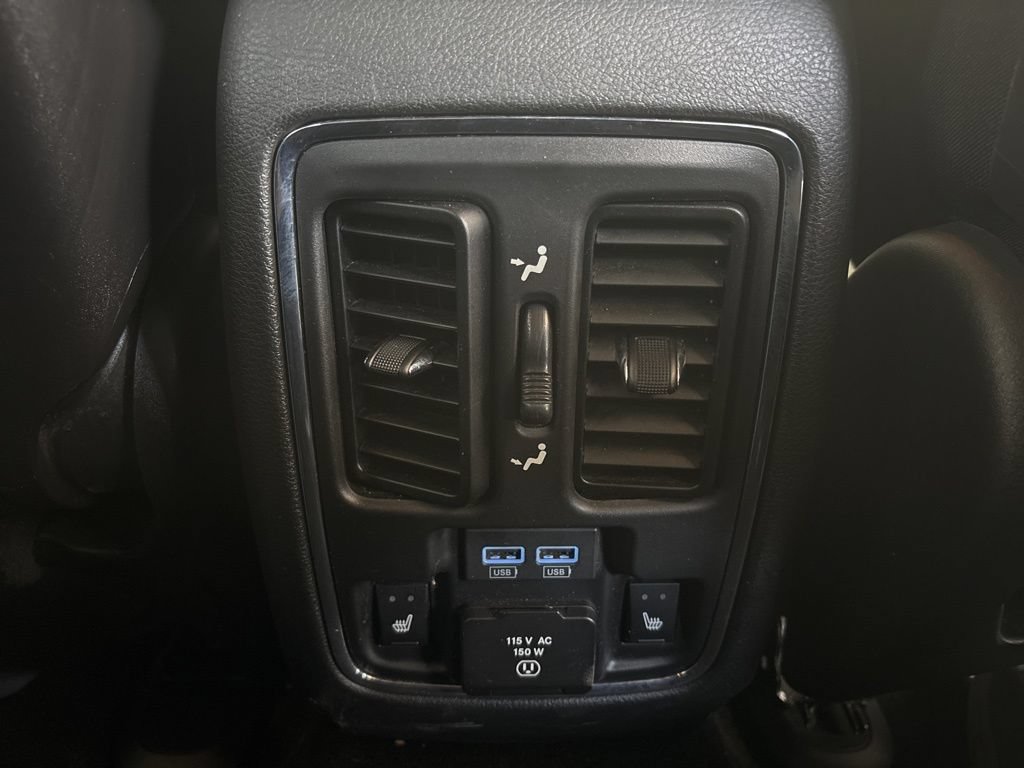 Used 2021 Jeep Grand Cherokee Limited w/ Luxury Group II RWD image 19