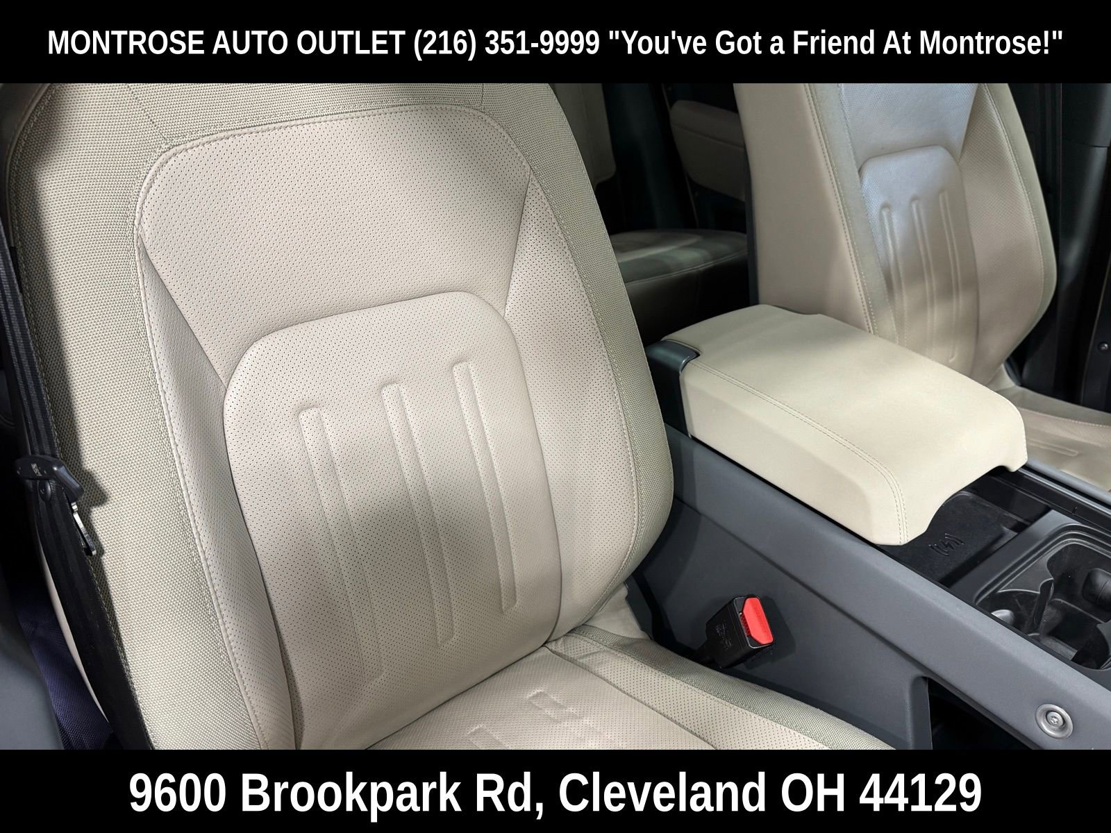 Used 2020 Land Rover Defender 110 First Edition image 51