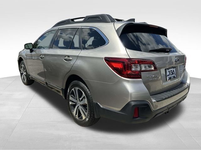 Used 2018 Subaru Outback 2.5i Limited AWD/4WD image 22