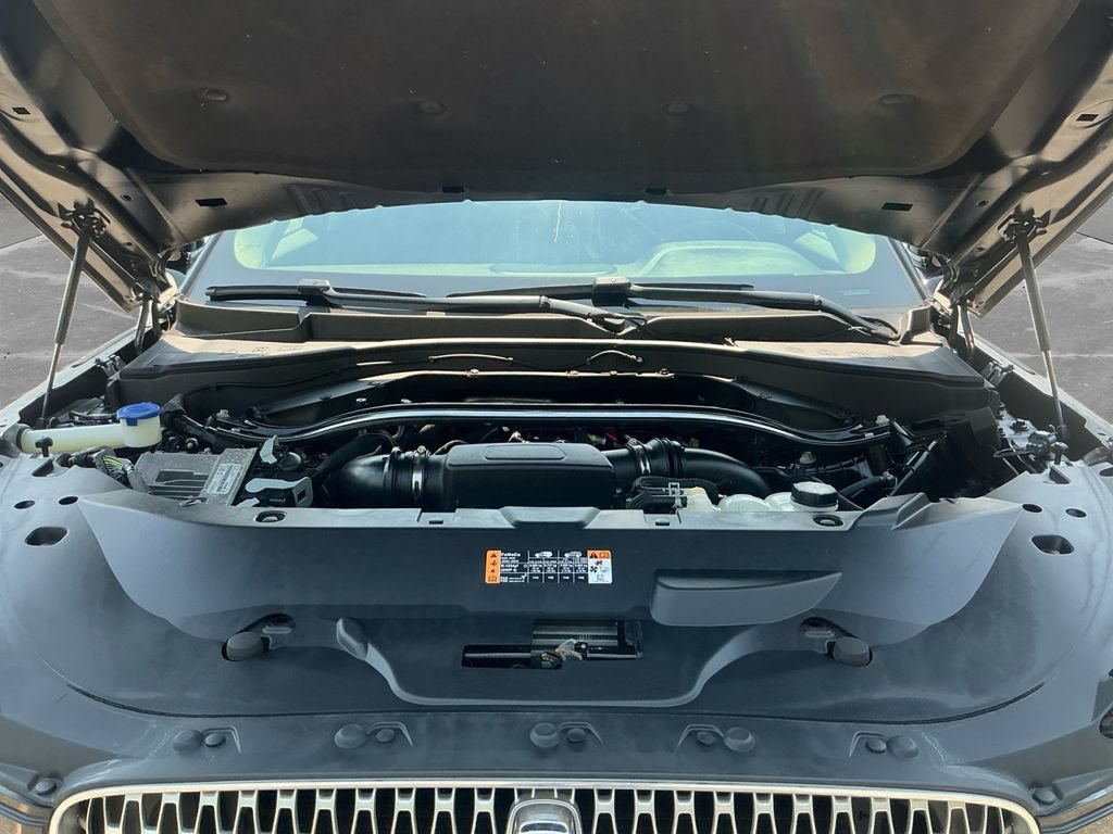 Used 2023 Lincoln Aviator AWD w/ Premium Package image 18