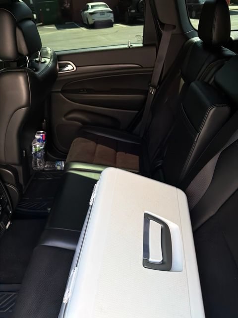 Used 2020 Jeep Grand Cherokee Altitude AWD/4WD image 8