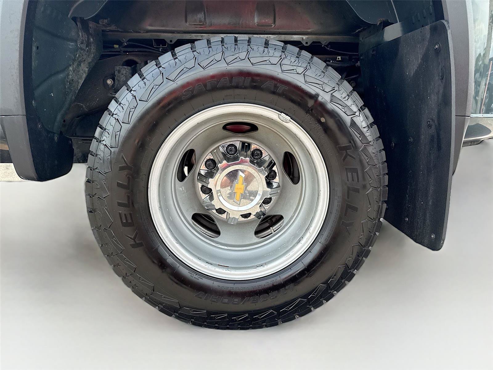 Used 2025 Chevrolet Silverado 3500 LT w/ Texas Edition AWD/4WD image 33