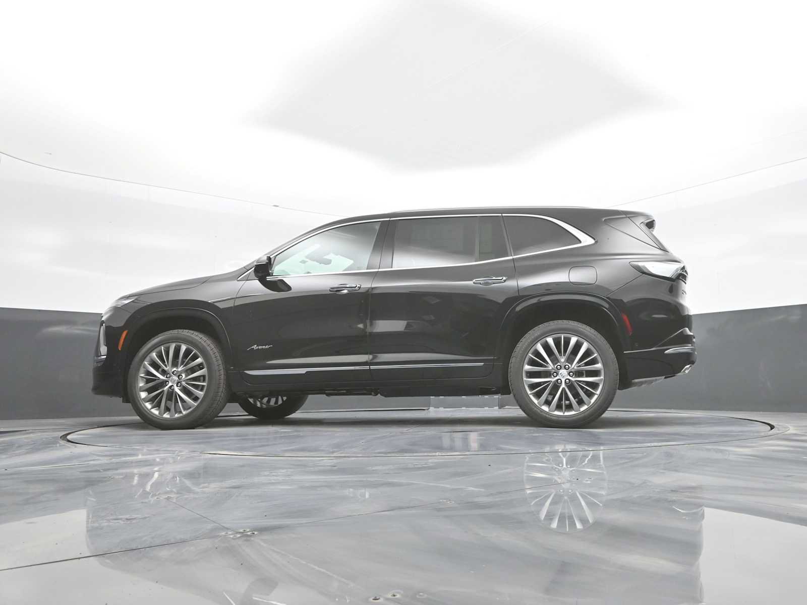 New 2026 Buick Enclave Avenir w/ Super Cruise Package AWD/4WD image 44