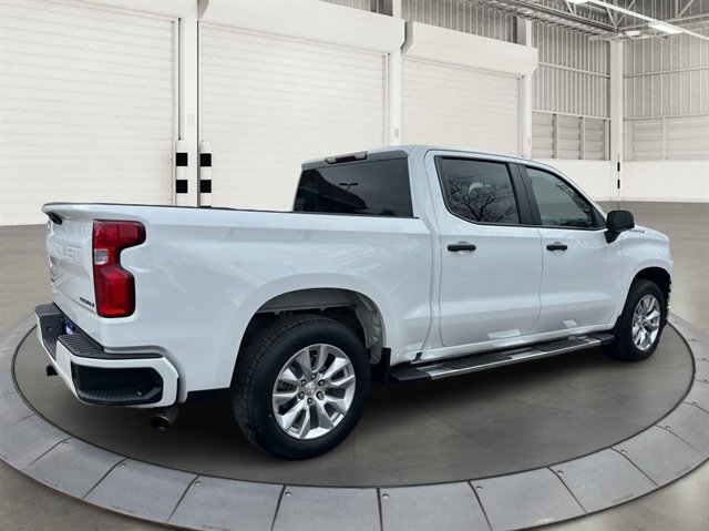 Used 2019 Chevrolet Silverado 1500 Custom w/ Infotainment Package image 5