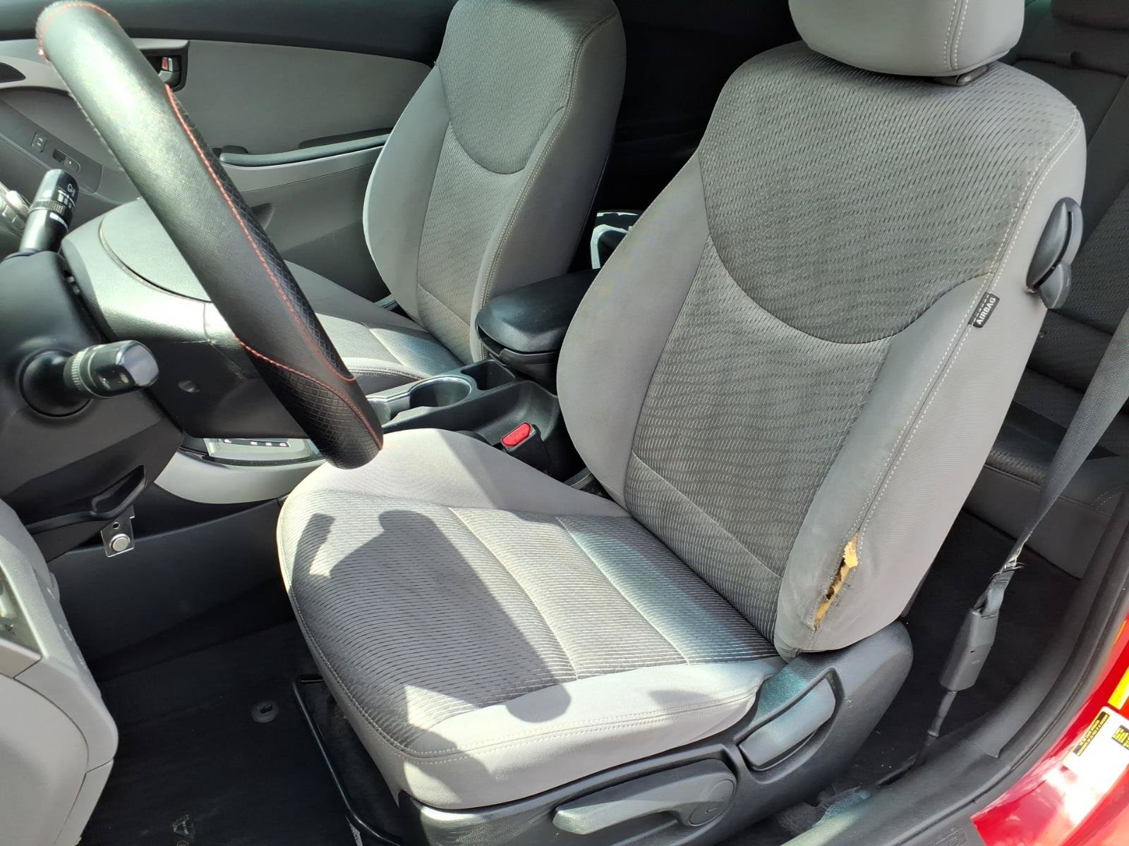 Used 2013 Hyundai Elantra FWD image 18