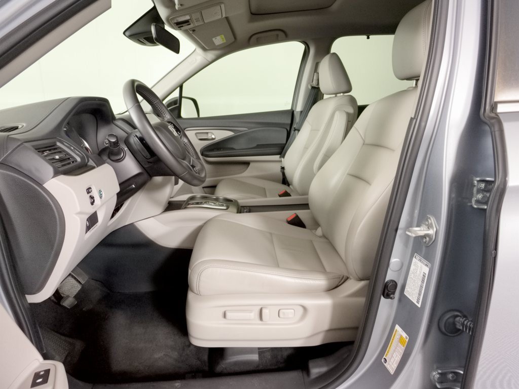 Certified 2022 Honda Pilot Special Edition image 5