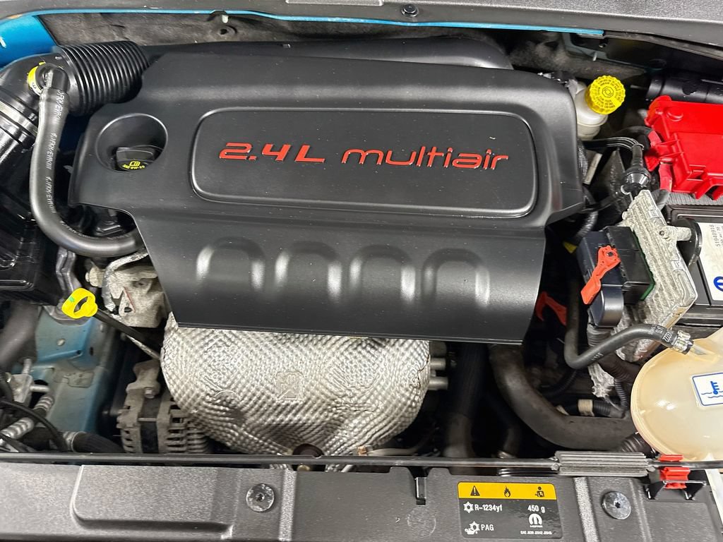 Used 2021 Jeep Renegade Latitude AWD/4WD image 34