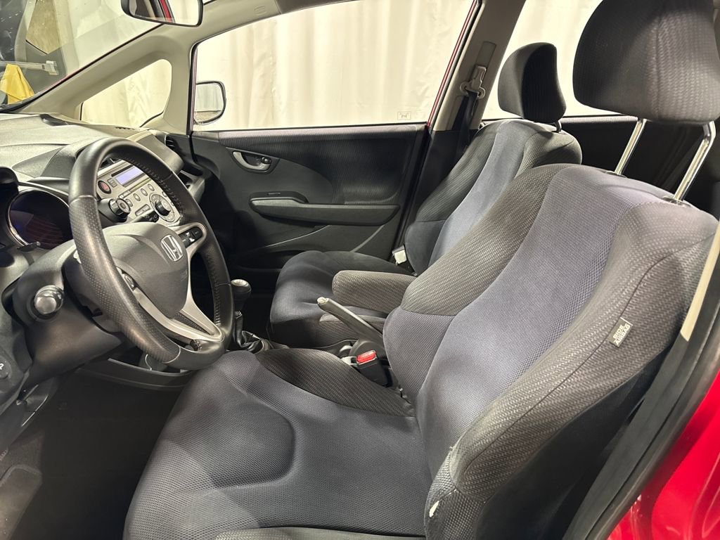Used 2013 Honda Fit Sport image 3