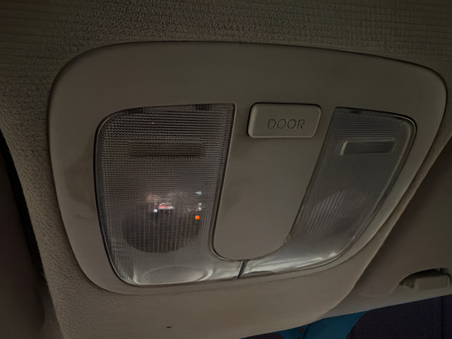 Used 2012 Kia Soul + FWD image 22