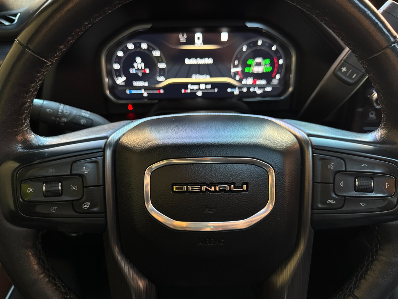 Used 2024 GMC Sierra 2500 Denali Ultimate AWD/4WD image 23