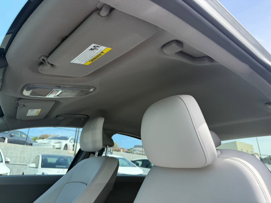 Used 2023 Hyundai Ioniq 6 SEL image 19