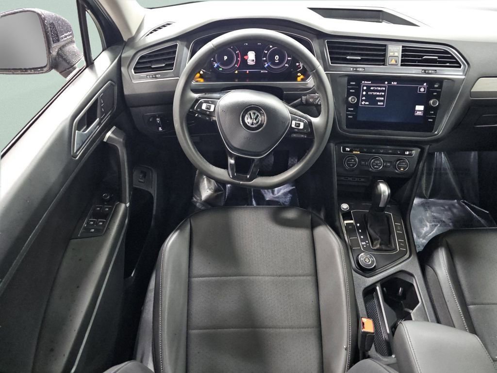 Used 2020 Volkswagen Tiguan SEL image 4
