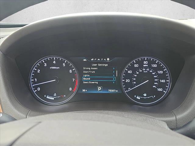 Used 2015 Hyundai Genesis 3.8 w/ Option Group 04 image 10