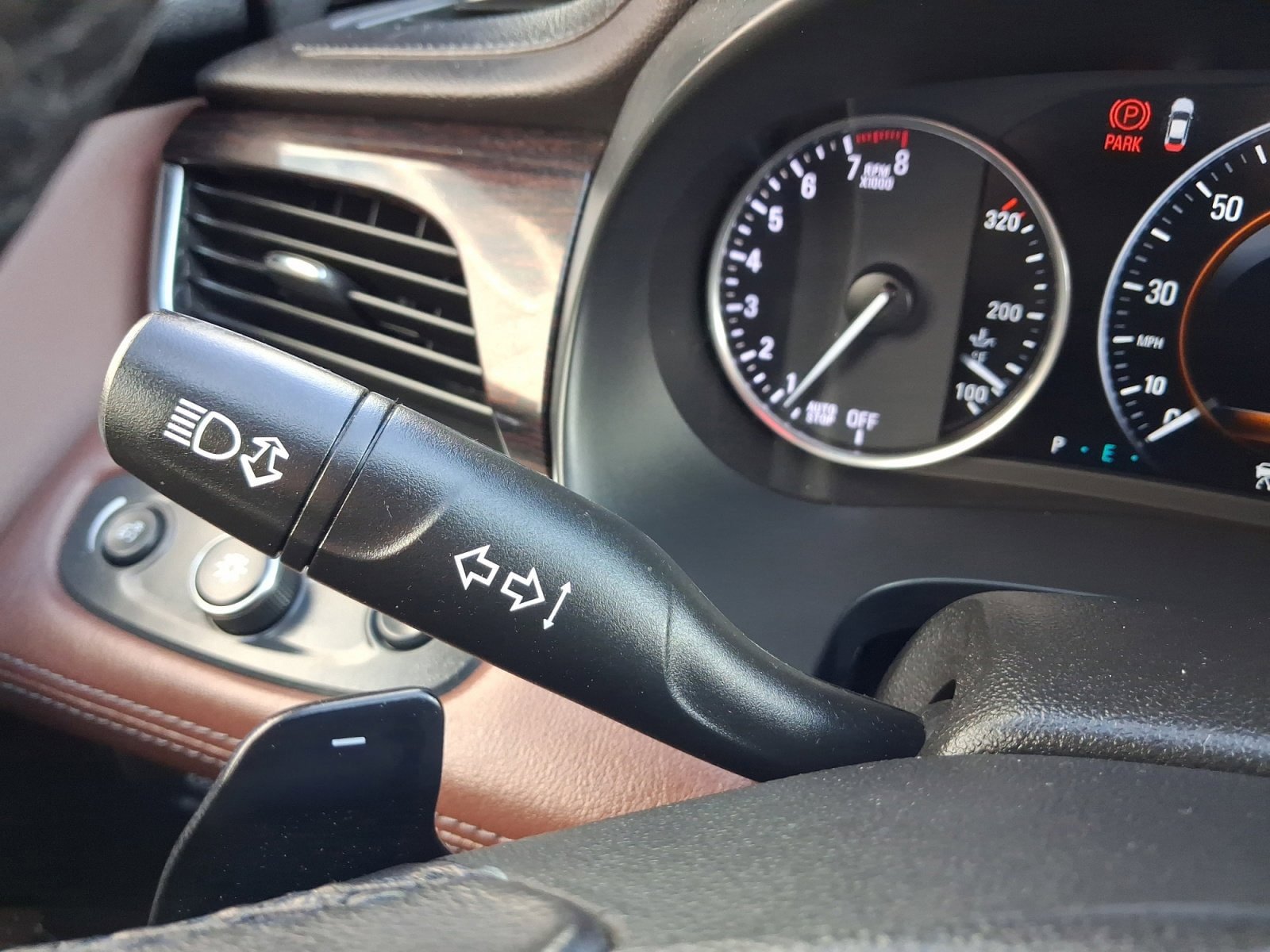 Used 2019 Buick LaCrosse Avenir w/ Driver Confidence Package II AWD/4WD image 24