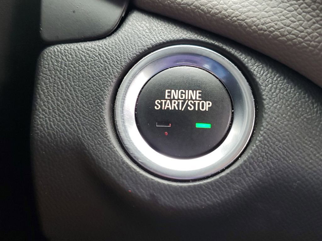 Used 2023 Chevrolet Equinox LS w/ LS Convenience Package image 32