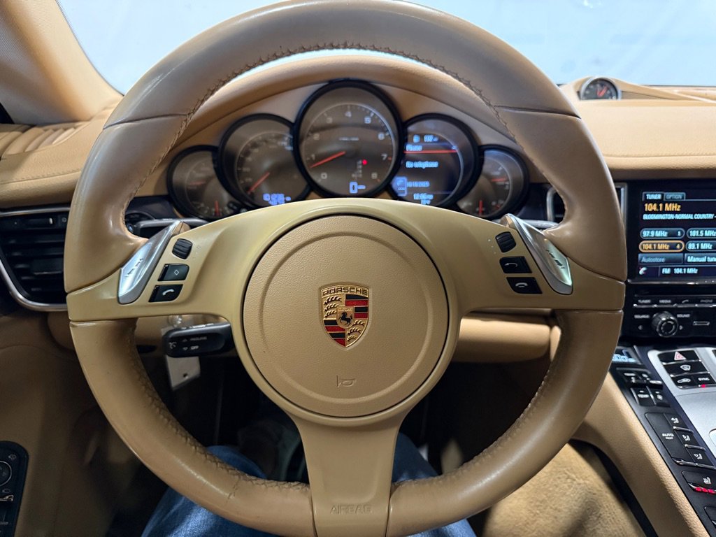 Used 2014 Porsche Panamera image 36