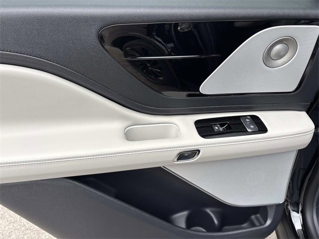 New 2026 Lincoln Aviator Reserve image 19