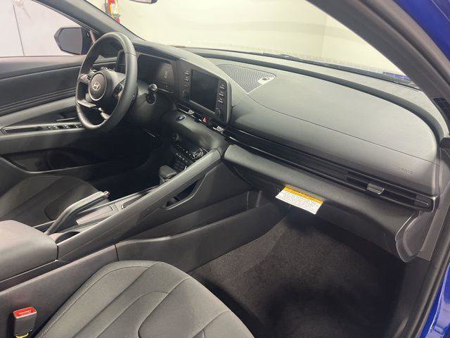 New 2026 Hyundai Elantra Sport image 22