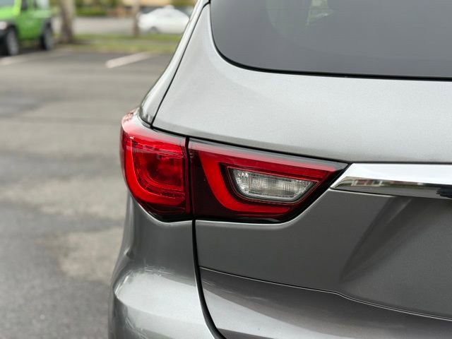 Used 2019 INFINITI QX60 Luxe w/ Sensory Package AWD/4WD image 17
