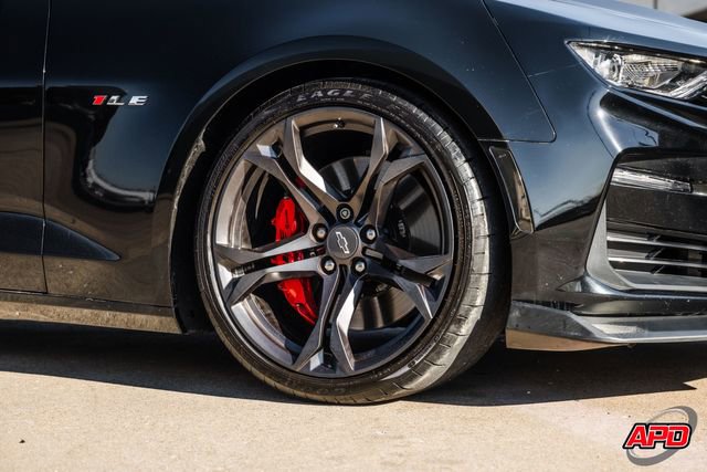 Used 2020 Chevrolet Camaro SS image 59