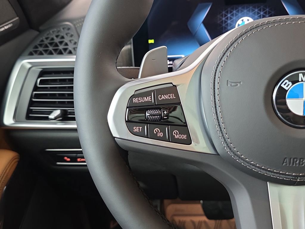 New 2026 BMW X7 xDrive40i w/ M Sport Package image 18