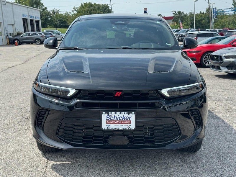 Used 2024 Dodge Hornet GT w/ Cold Weather Group AWD/4WD image 8