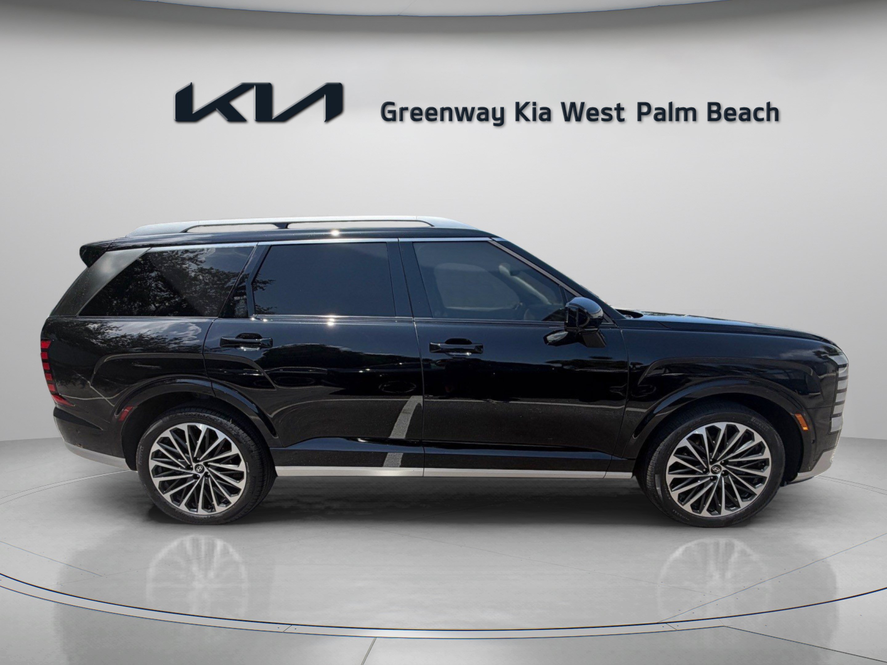Used 2026 Hyundai Palisade Calligraphy FWD image 8