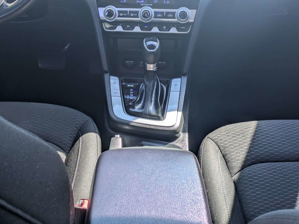 Used 2019 Hyundai Elantra Value Edition w/ Cargo Package FWD image 17