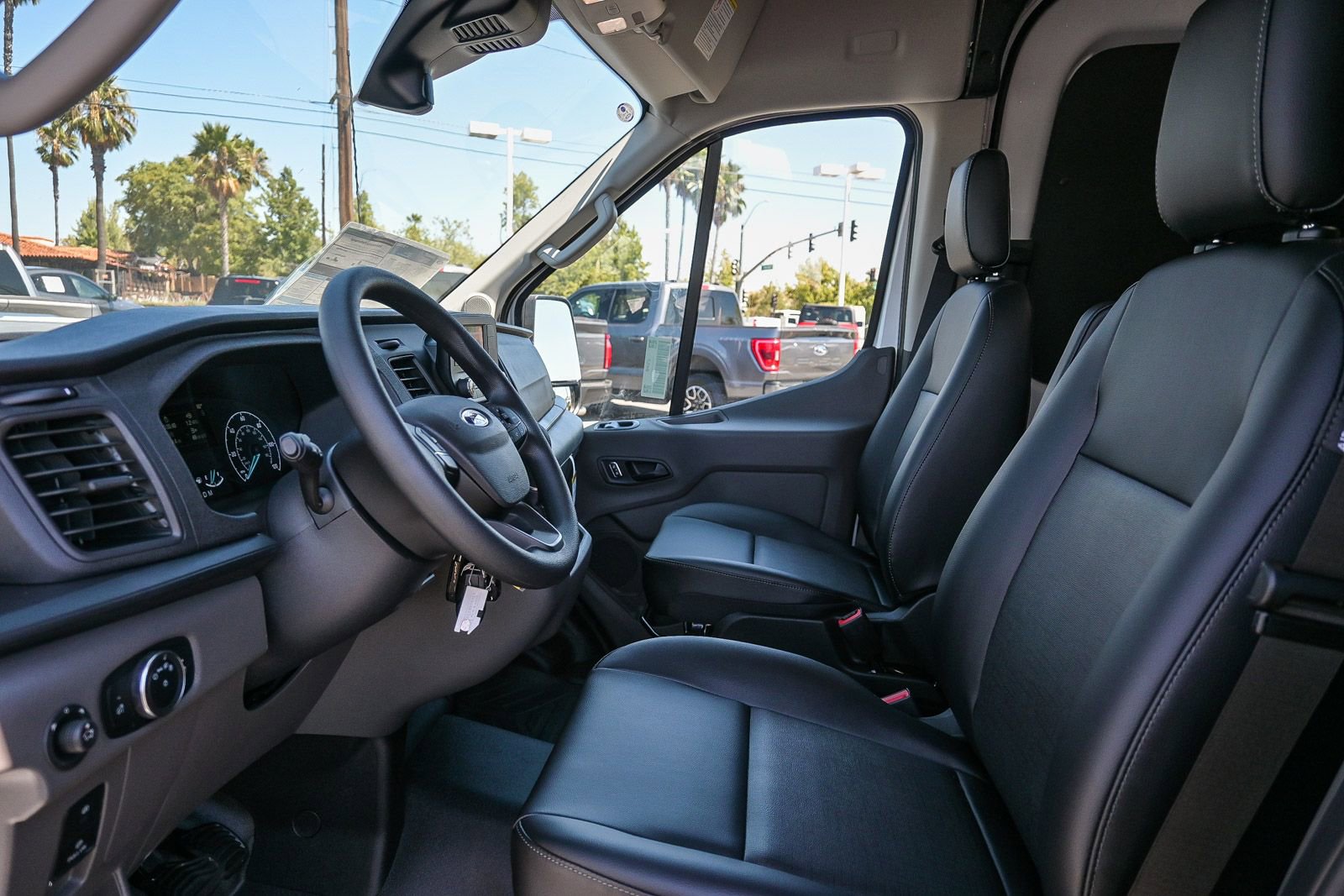 New 2025 Ford Transit 250 148 Medium Roof w/ Load Area Protection Package image 22