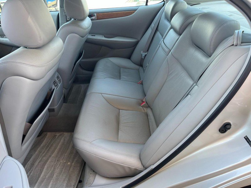 Used 2006 Lexus ES 330 FWD image 8