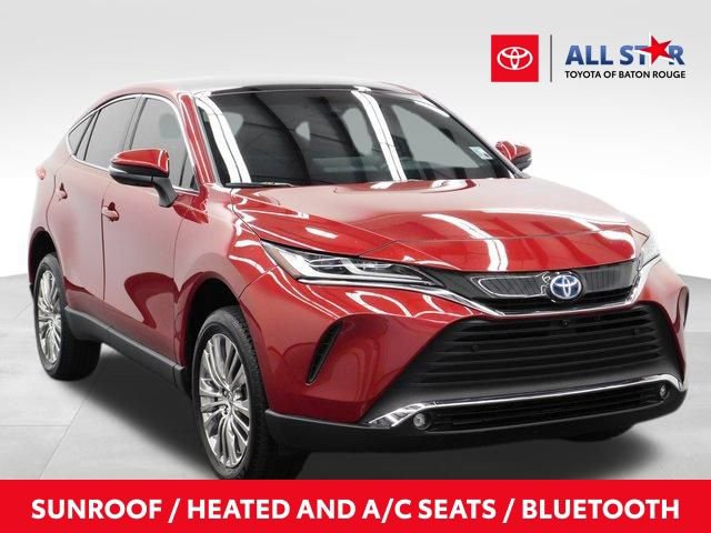 Used 2024 Toyota Venza Limited image 1