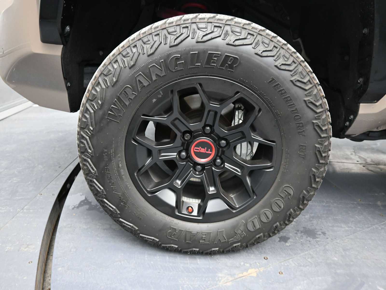 Used 2025 Toyota Tacoma TRD Pro image 35