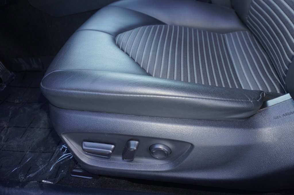 Certified 2023 Toyota Camry SE image 11