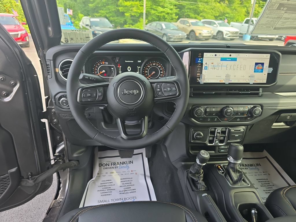 New 2026 Jeep Gladiator Sport AWD/4WD image 13