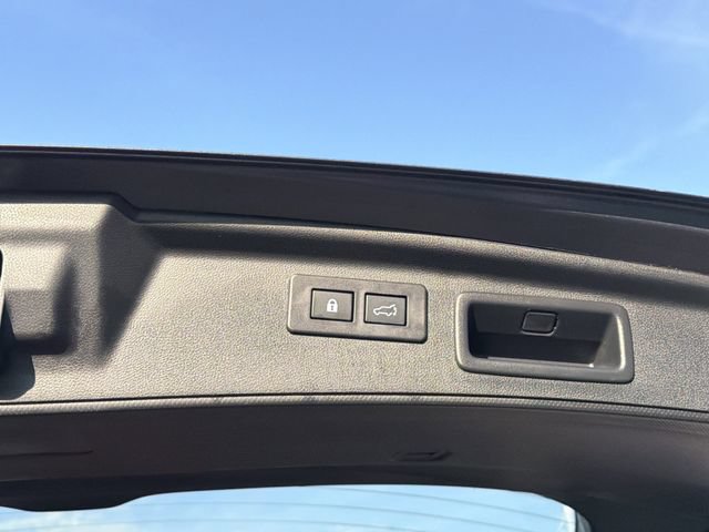 Used 2024 Subaru Forester Premium AWD/4WD image 13