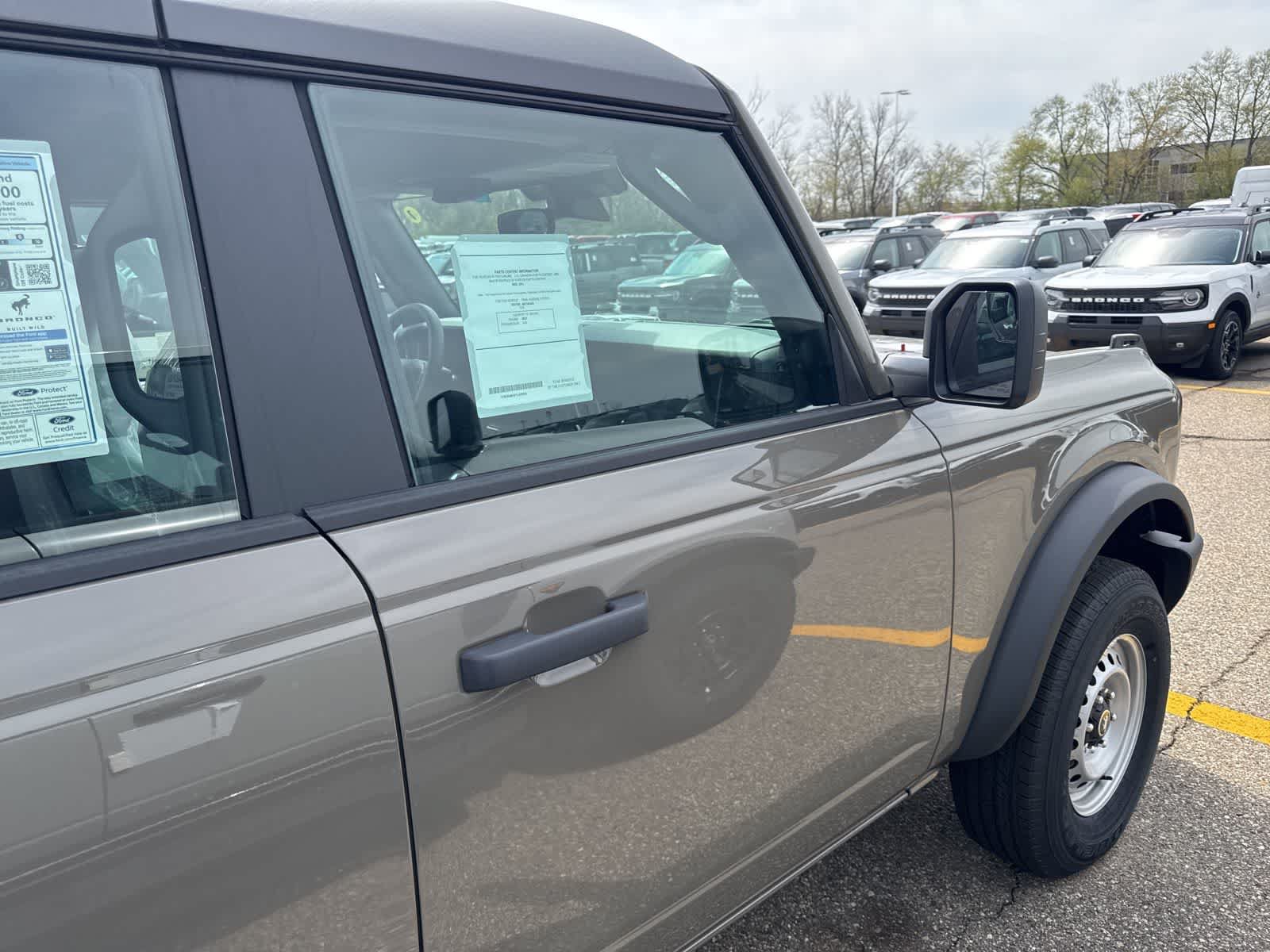 New 2026 Ford Bronco 4-Door AWD/4WD image 6