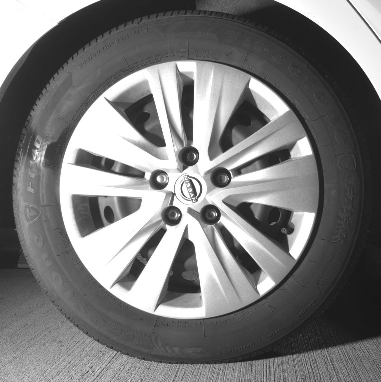 Used 2025 Nissan Sentra S FWD image 18
