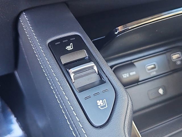 Certified 2022 Kia Telluride EX image 18