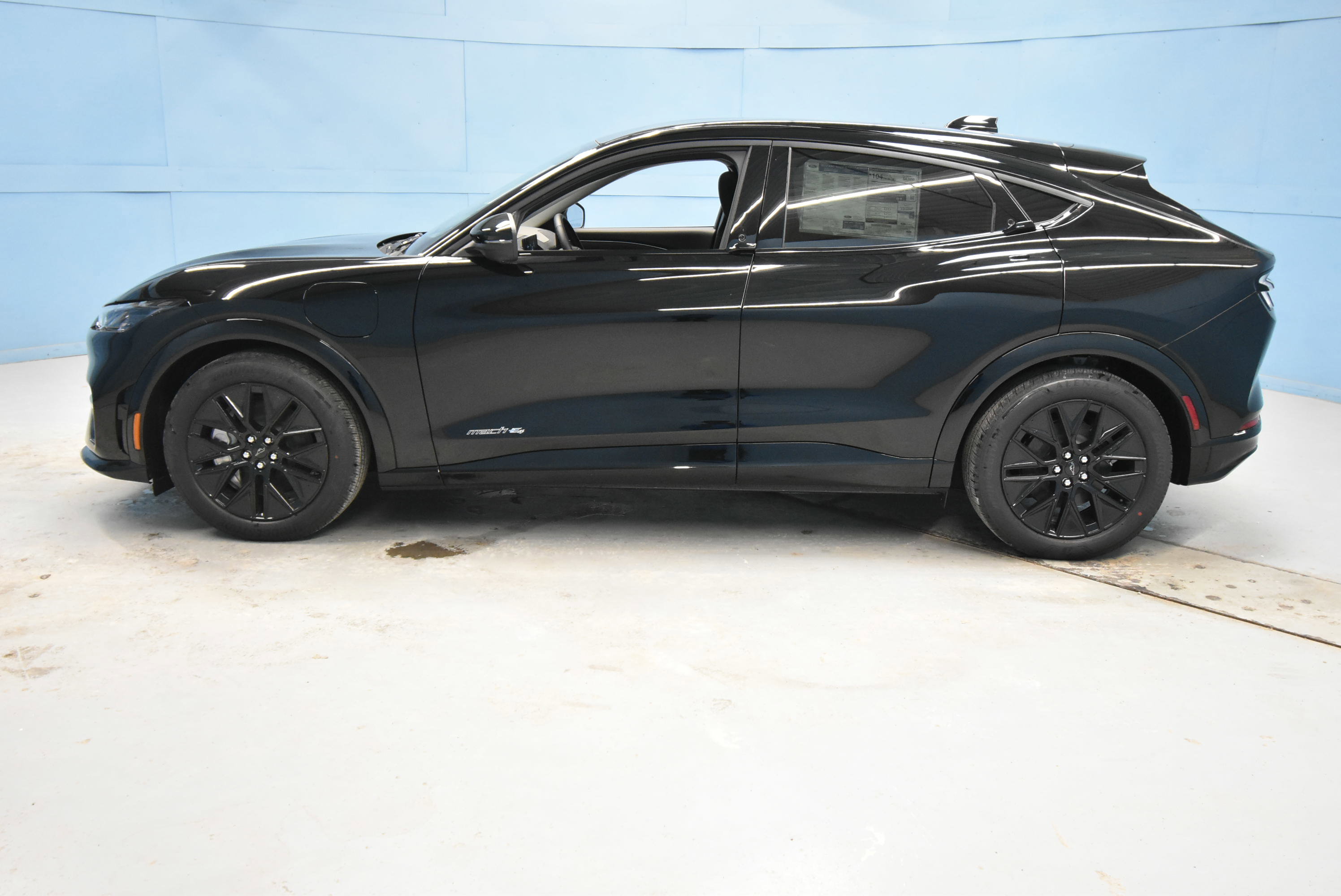 New 2026 Ford Mustang Mach-E Premium AWD/4WD image 31