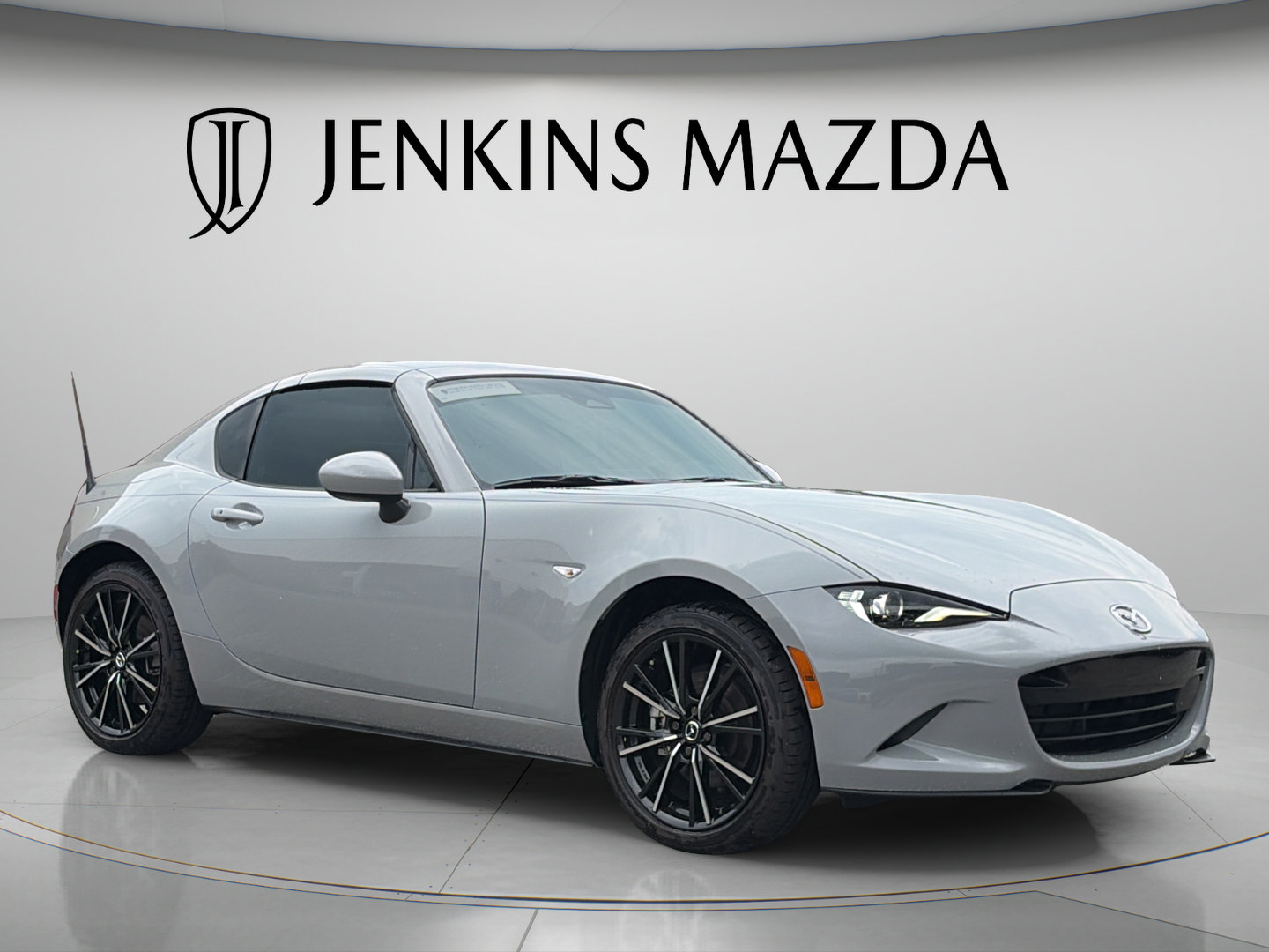 Used 2025 MAZDA MX-5 Miata RF Grand Touring RWD image 1