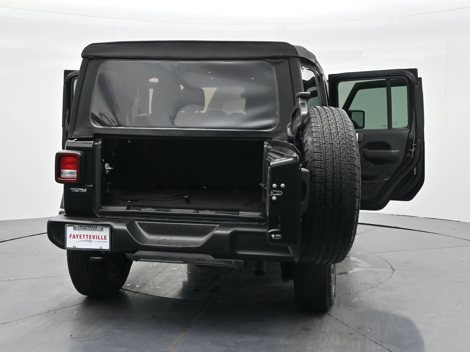 Used 2024 Jeep Wrangler Unlimited Sport AWD/4WD image 42