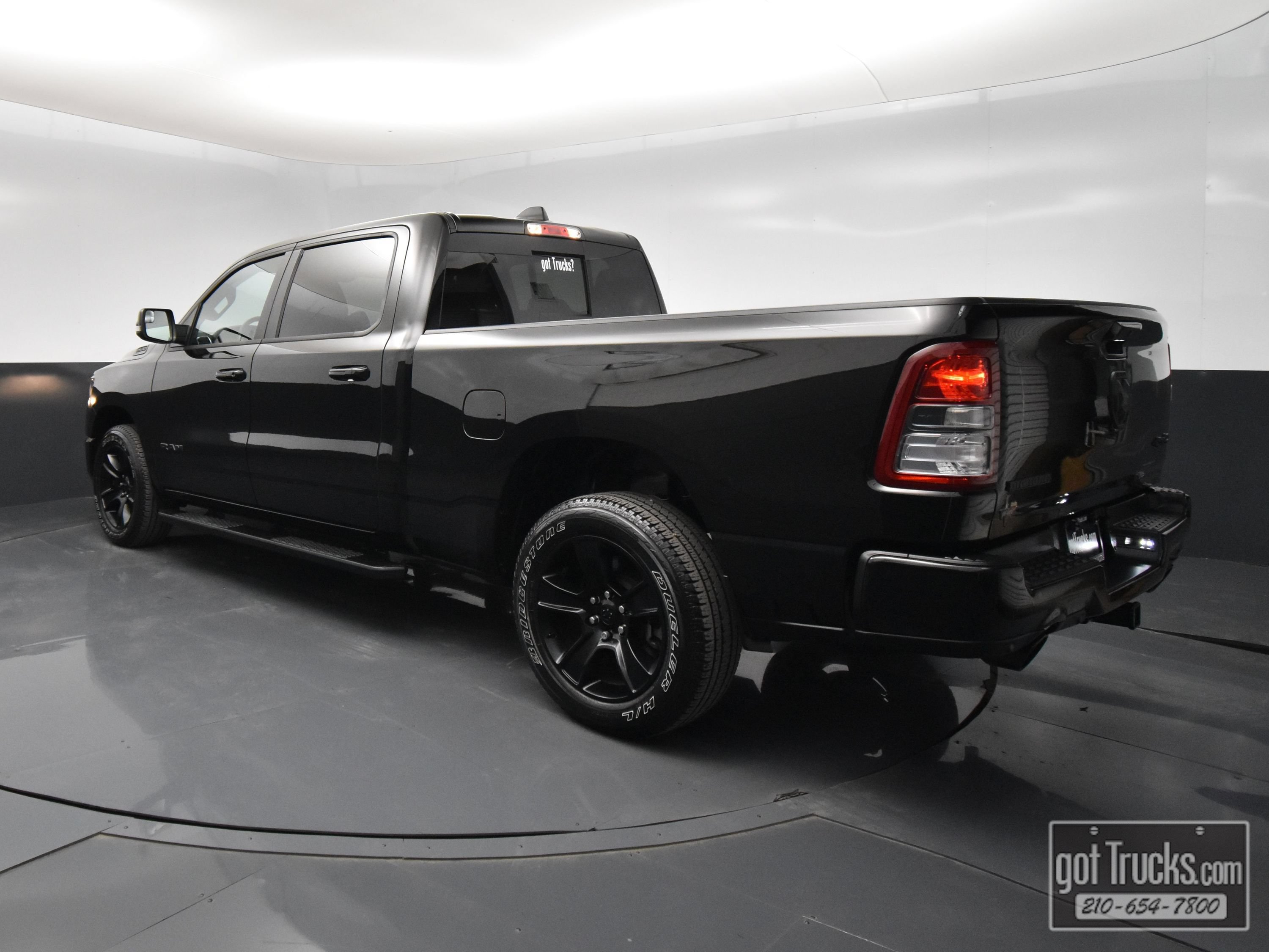 Used 2024 RAM 1500 Big Horn AWD/4WD image 5